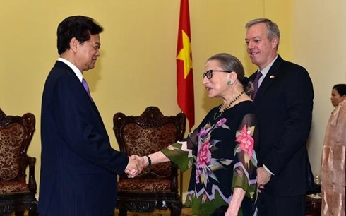 Premierminister Nguyen Tan Dung empfängt US-Richterin Ruth Bader-Ginsburg