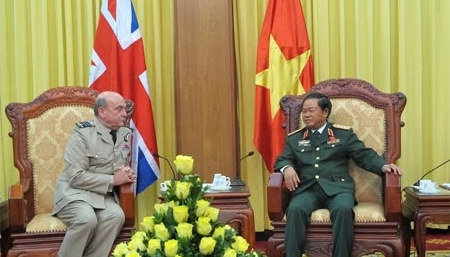 Generalstabschef Do Ba Ty trifft Vizechef des Generalstabs der britischen Streitkräfte Stuart Peach