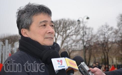 Vietnamesen in Frankreich hoffen auf den Erfolg des 12. Parteitags