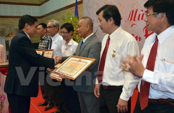 Vietnamesen im Ausland begrüßen das vietnamesische Neujahr