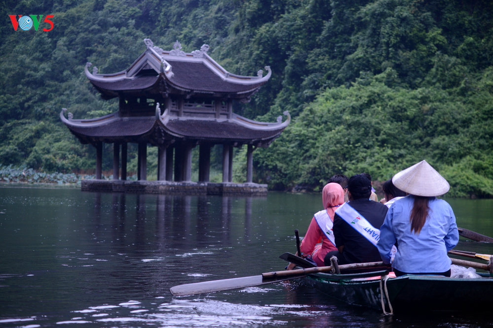Tourismus zu einer Schlüsselbranche der vietnamesischen Wirtschaft entwickeln