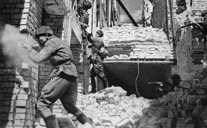 Russland begeht 75. Jahrestag des Sieges von Stalingrad