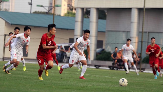 U22-Mannschaft siegt gegen Nationalmannschaft im Elfmeterschießen
