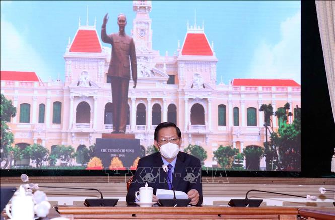 Ho-Chi-Minh-Stadt und die Asiatische Entwicklungsbank fördern Zusammenarbeit in Wirtschaftsbelebung