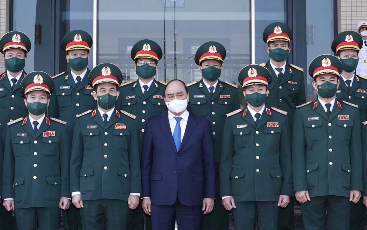 Der Staatspräsident: die politische Offizierschule muss Kernkräfte von Militär, Verteidigung und Armeeaufbau bleiben