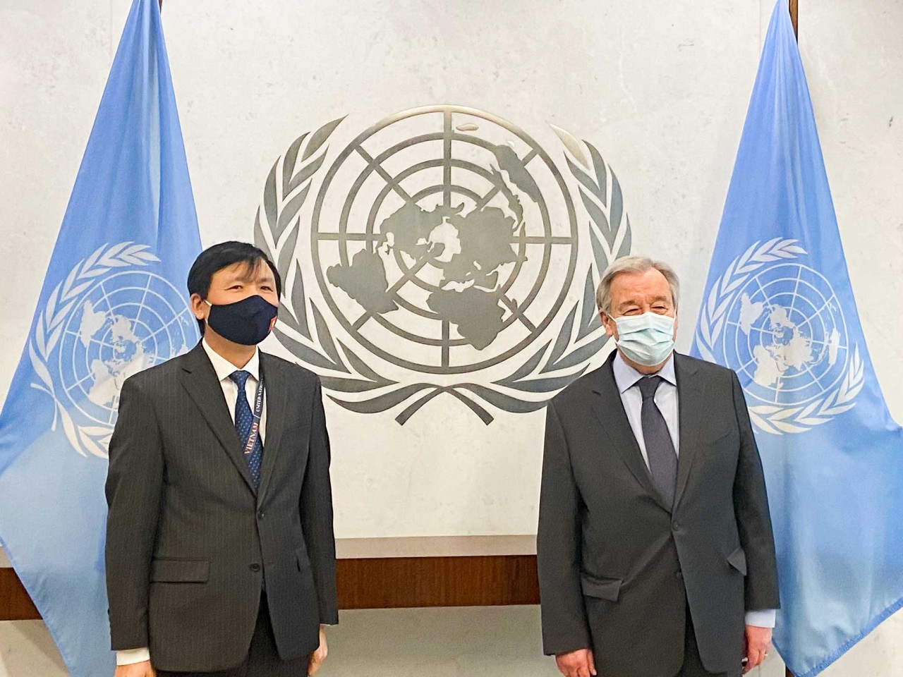 Botschafter Dang Dinh Quy verabschiedet sich von UN-Generalsekretär Guterres zum Abschluss seiner Amtszeit