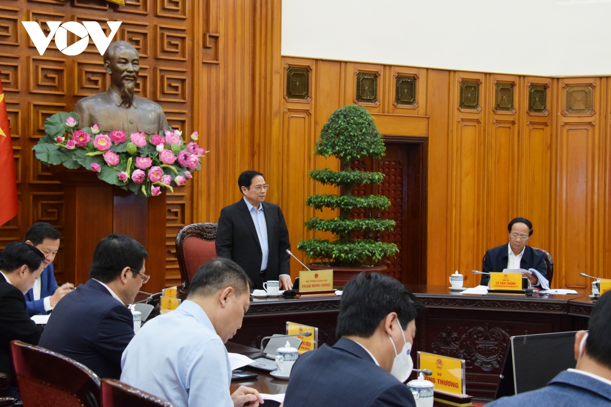 Premierminister Pham Minh Chinh leitet eine Sitzung über Stromversorgung und -erzeugung