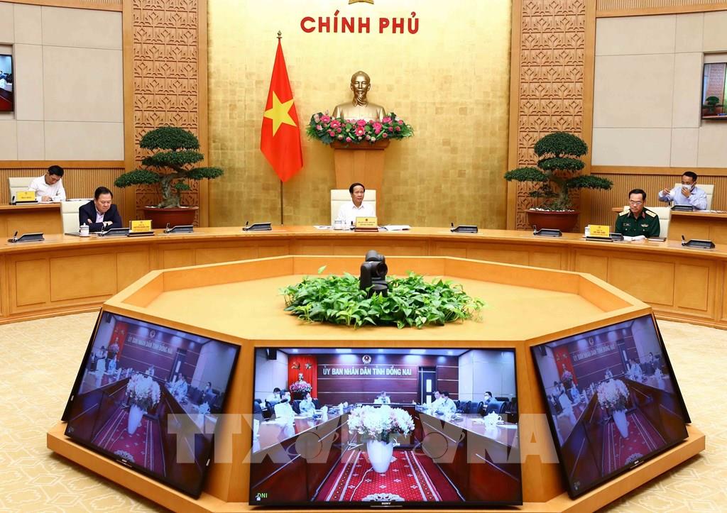 Vizepremierminister Le Van Thanh fordert eine breite Vision zur Verbindung des Flughafens Long Thanh mit Städten auf