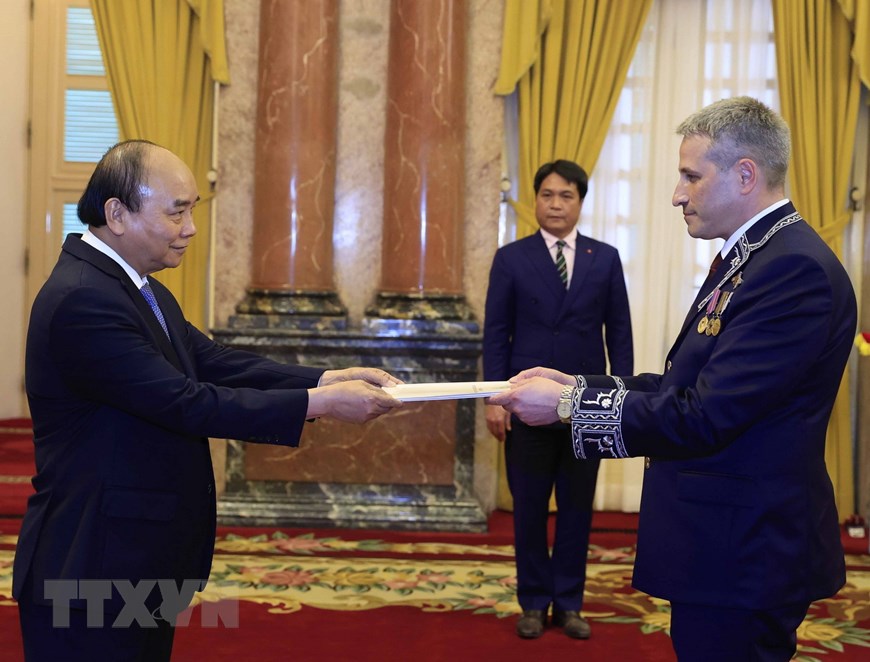 Vietnam beachtet traditionelle gute Beziehungen zu Belarus und Ägypten