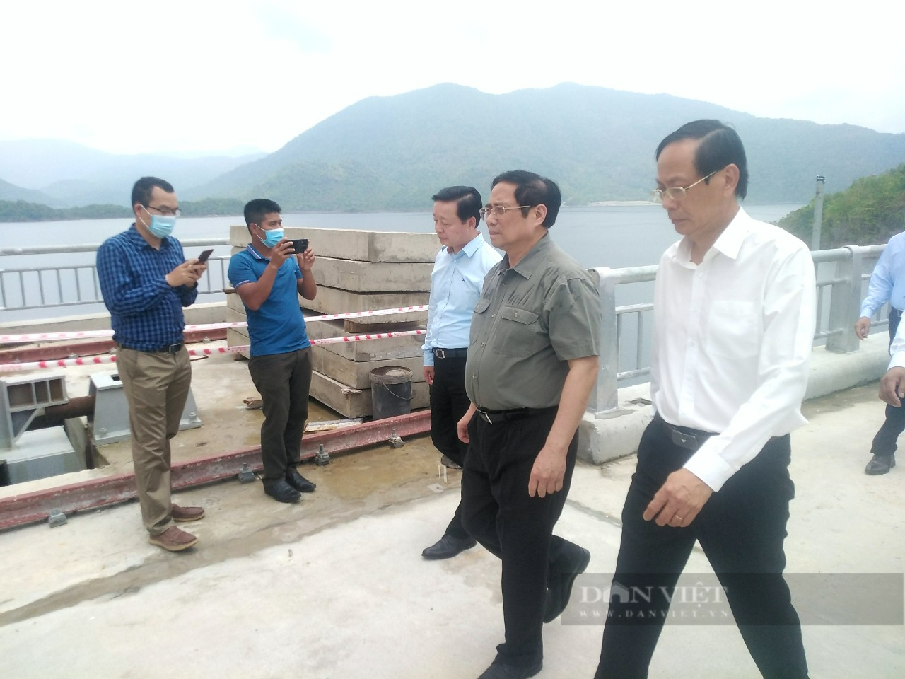 Premierminister Pham Minh Chinh trifft Leitung der Provinz Ninh Thuan