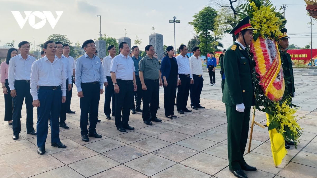 Premierminister Pham Minh Chinh besucht Thai Nguyen