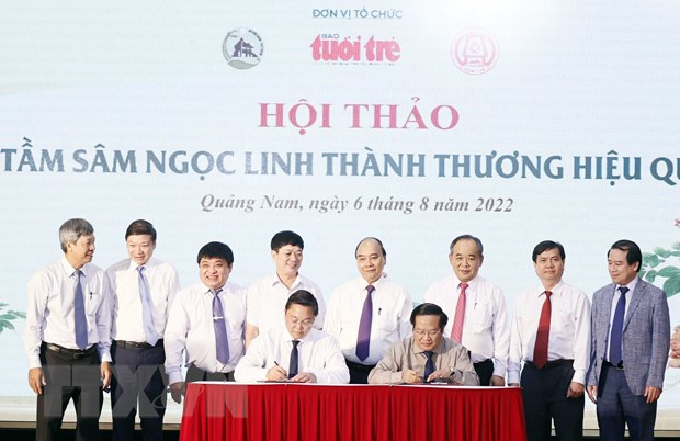 Staatspräsident Nguyen Xuan Phuc: Ngoc Linh-Ginseng ist neue Hoffnung für vietnamesische Arzneimittel