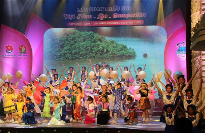 Solidarität und Freundschaft zwischen Vietnam, Laos und Kambodscha verstärken