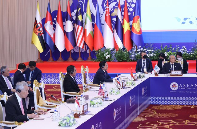 Vietnams Engagement trägt viel zu den Erfolgen der ASEAN-Gipfel und der relevanten Gipfel bei