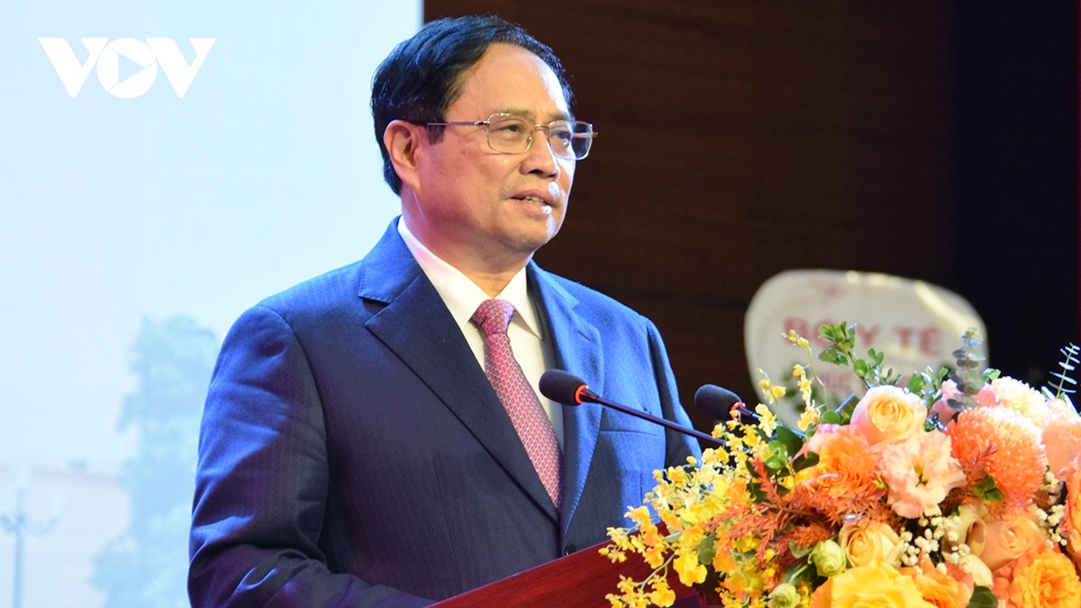 Premierminister Pham Minh Chinh bei Feier zum Gründungstag der medizinischen Hochschule Hanoi