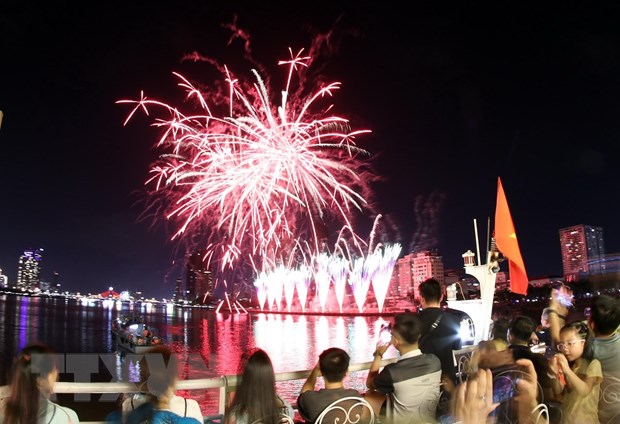 Internationales Feuerwerksfestival Da Nang 2023: Liebe ohne Grenzen