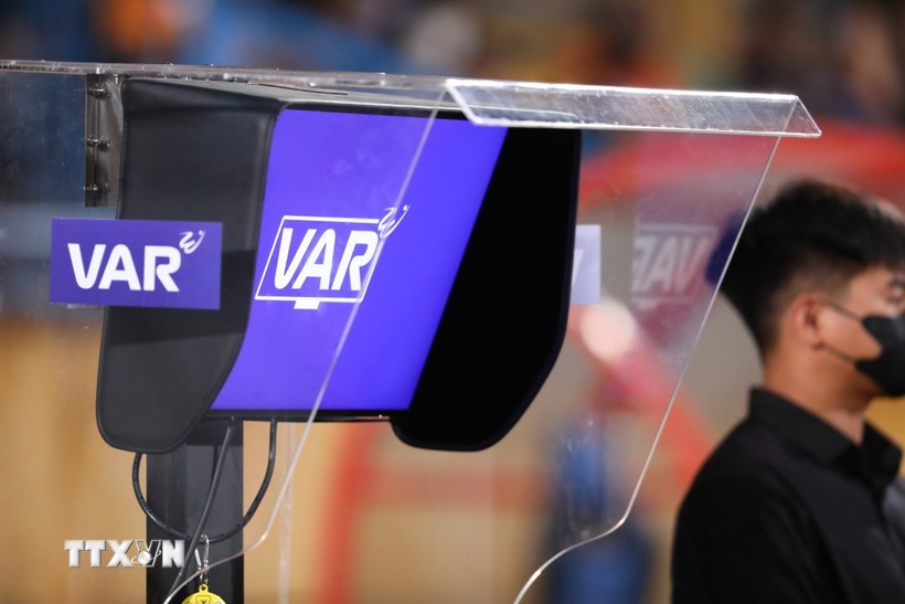 Video-Assistent in Finalrunde des 2. Fußballpokals 2024 eingesetzt