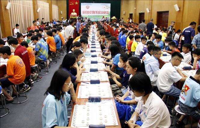 Über 300 Schachspieler beteiligen sich an Vietnams Juniorenmeisterschaft im chinesischen Schach 2024