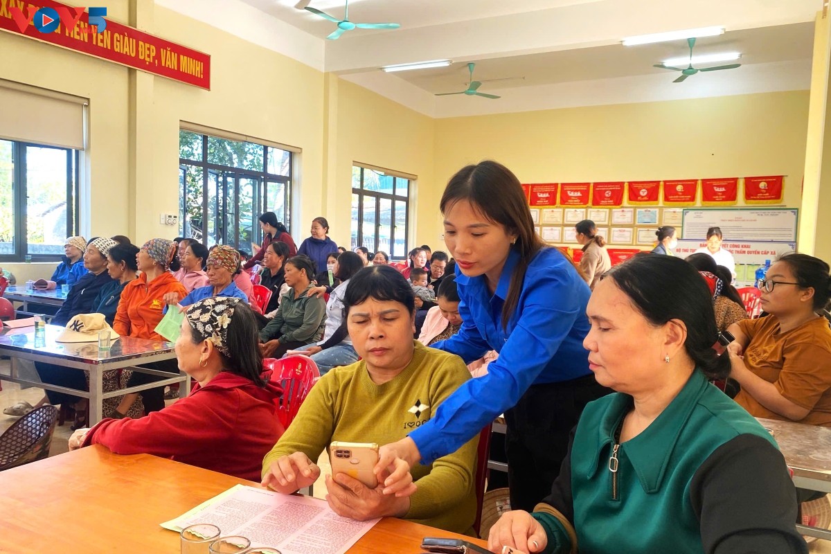 Beamte auf dem Lande in Quang Ninh passen sich digitaler Behörde an