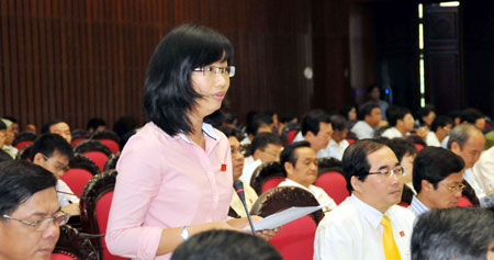 Parlament diskutiert den ergänzten Entwurf des Verlagsgesetzes