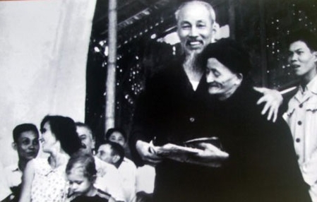 Veranstaltungen zum bevorstehenden Geburtstag von Präsident Ho Chi Minh