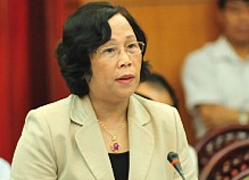 Arbeitsministerin Chuyen stellt sich dem Parlament