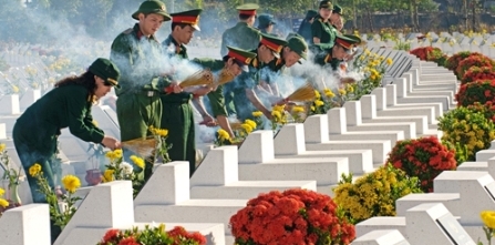 Vietnamesische Provinzen feiern Tag der Kriegsinvaliden und Gefallenen