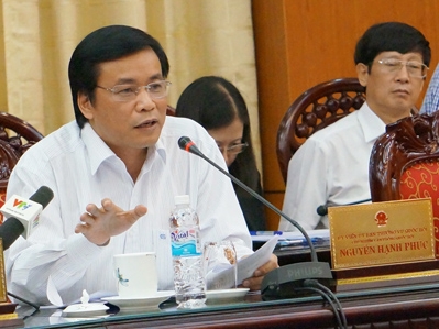 Ständiger Ausschuss diskutiert Gesetzesentwurf zum Empfang der Bürger