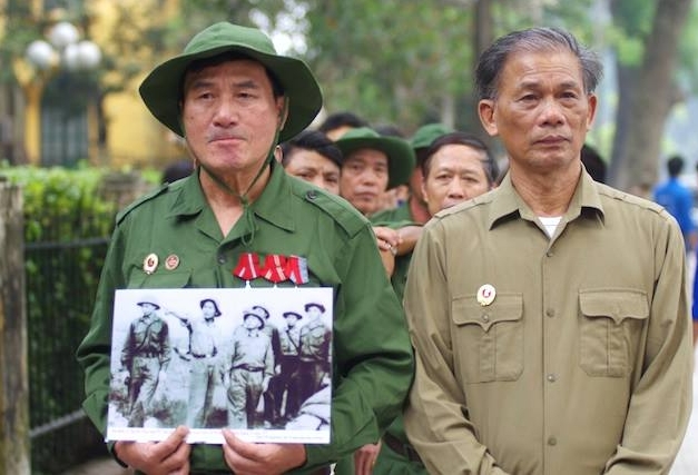 Bevölkerung trauert um General Vo Nguyen Giap