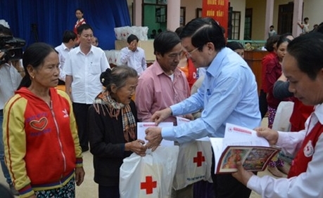 Staatspräsident Truong Tan Sang besucht Provinz Quang Nam