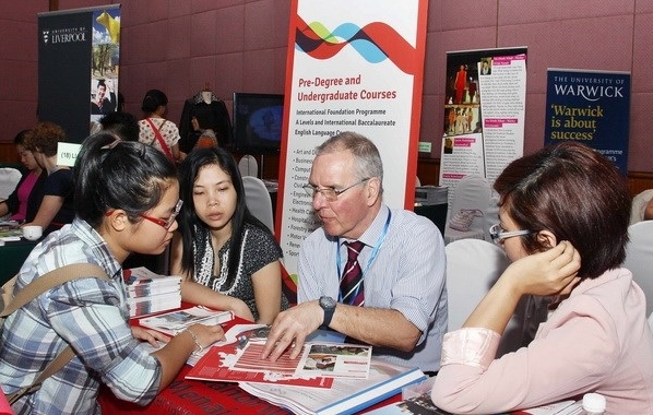 Britischer Staatssekretär Shapps besucht Vietnam