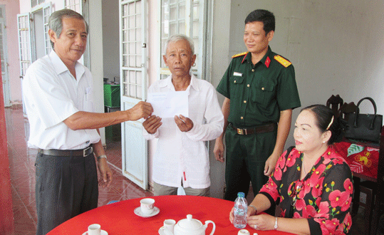 Ehrung der Menschen mit Verdiensten