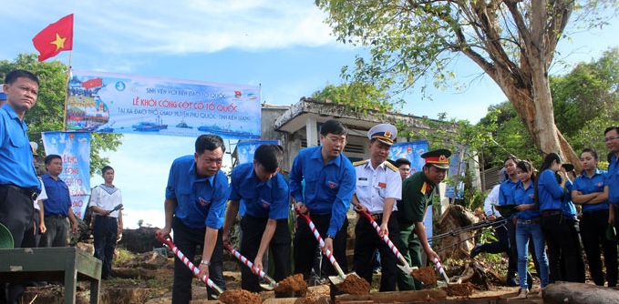 Spatenstich für Flaggenturm auf Insel Tho Chu