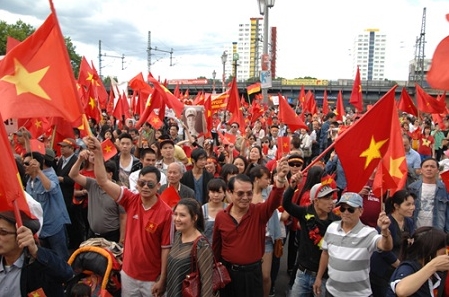 Weitere Proteste von Vietnamesen gegen China in Deutschland und in Tschechien