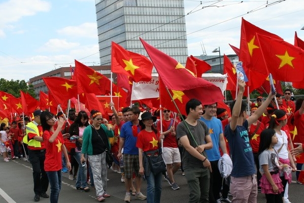 Weiterer Protest der in Deutschland lebenden Vietnamesen gegen China