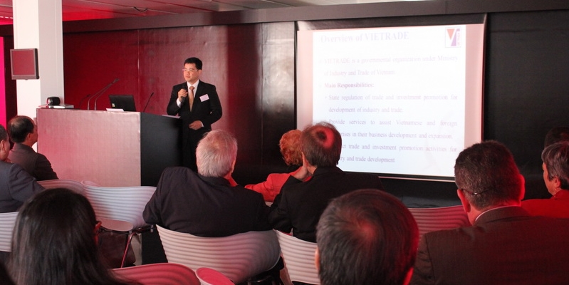 Unternehmen Frankreichs wollen Tätigkeiten auf dem Markt Vietnams ausbauen