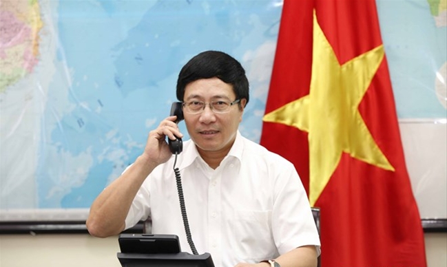 Außenminister Vietnams telefoniert mit französischem Außenminister