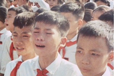 Ishigaki, der die Botschaft Vietnams der Welt vorstellt