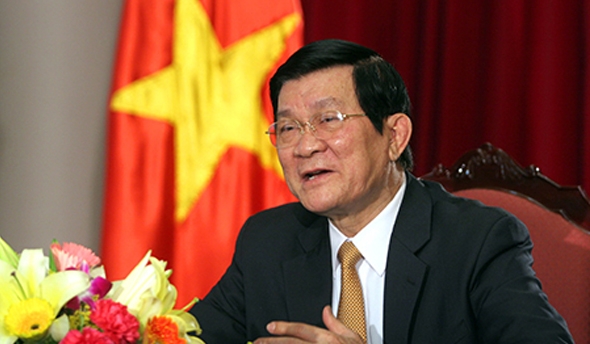 Der Staatspräsident überreicht Ernennungsentscheidung neuer Botschafter