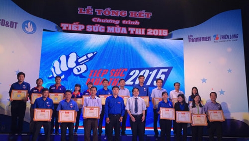 770.000 Euro zur Unterstützung der Schüler bei Schulabschlussprüfungen