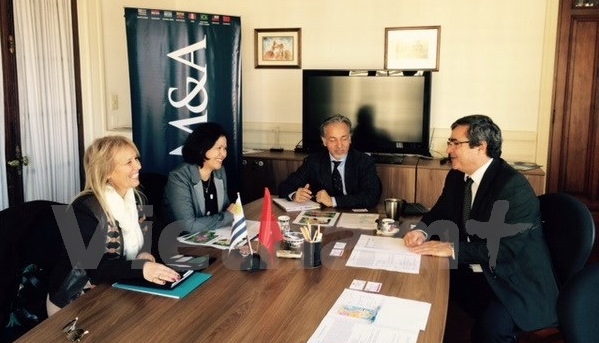 Vietnam will Zusammenarbeit in Wirtschaft und Handel mit Uruguay verstärken