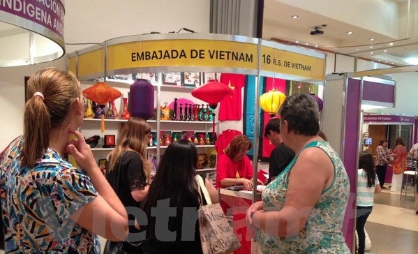 Vietnam nimmt an Mercosur Messe für Handwerk und Handarbeit in Argentinien teil