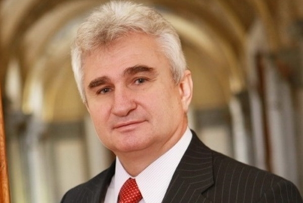 Der Präsident des tschechischen Senats besucht Universität Ton Duc Thang