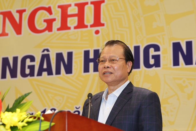 Vize-Premierminister Vu Van Ninh nimmt an Bilanzkonferenz der Bankenbranche teil