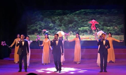 Das internationale Musikprogramm “Hallo Neujahr 2018”