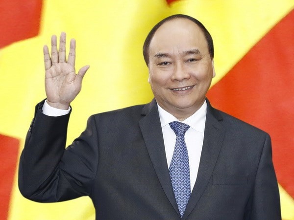 Premierminister Nguyen Xuan Phuc nimmt an Zeremonie zur Inthronisierung des neuen japanischen Kaisers teil