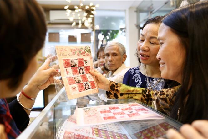 “Liebesbriefmarke” am Valentinstag präsentiert