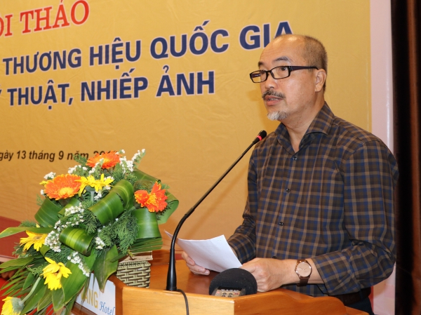 Ausstellung zur Ehrung der 20 führenden Maler auf dem vietnamesischen Kunstmarkt