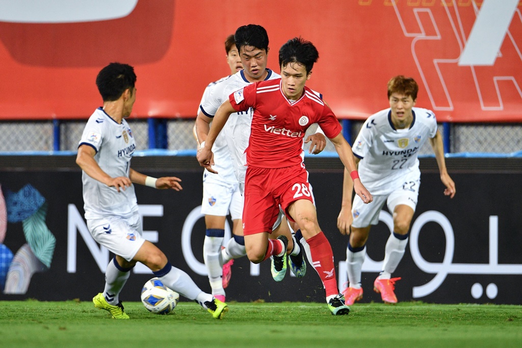 Thailändische Zeitung: Hoang Duc kann bei Thai-League spielen
