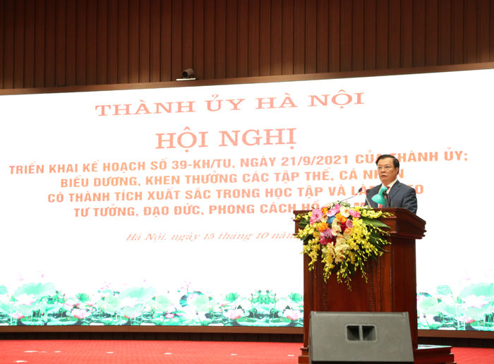 Hanoi fördert Lernen und Arbeiten nach der Ideologie, der Moral und dem Lebensstil Ho Chi Minhs